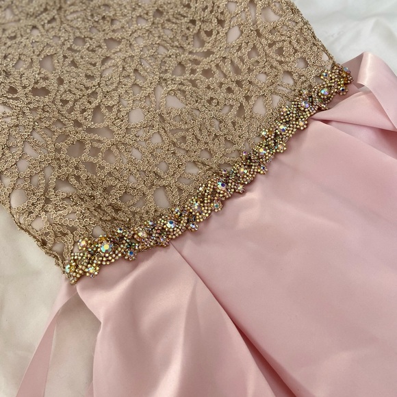 Rare Editions Halter Neck Pink Embellished Gown - Picture 3 of 6